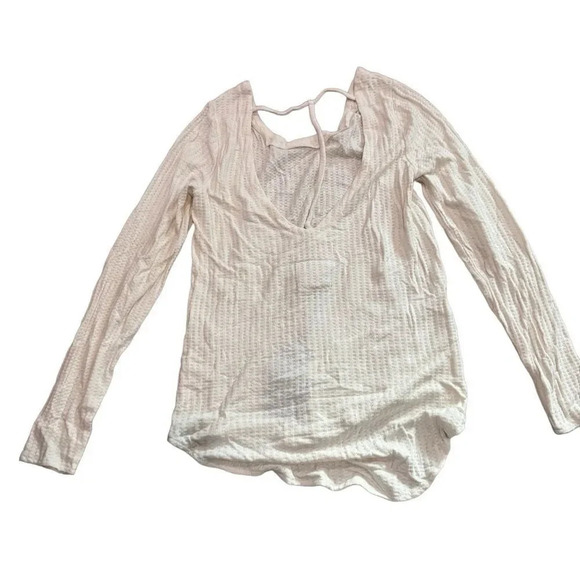 NWT Chaser Long Sleeve V Back Waffle Thermal Tee in Rice MSRP $129 - Picture 4 of 8